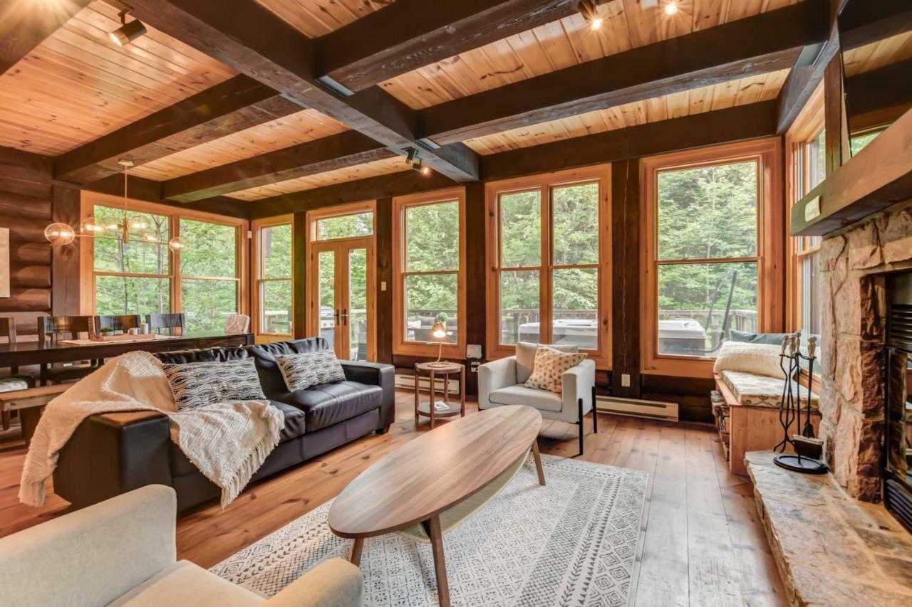 Chic Log Chalet With Hot Tub - Mont-Tremblant North Side By Reserver.Ca Lac Superieur Exterior photo