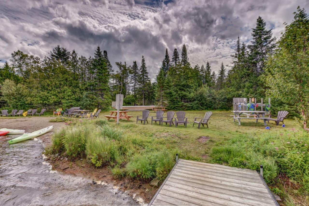 Chic Log Chalet With Hot Tub - Mont-Tremblant North Side By Reserver.Ca Lac Superieur Exterior photo