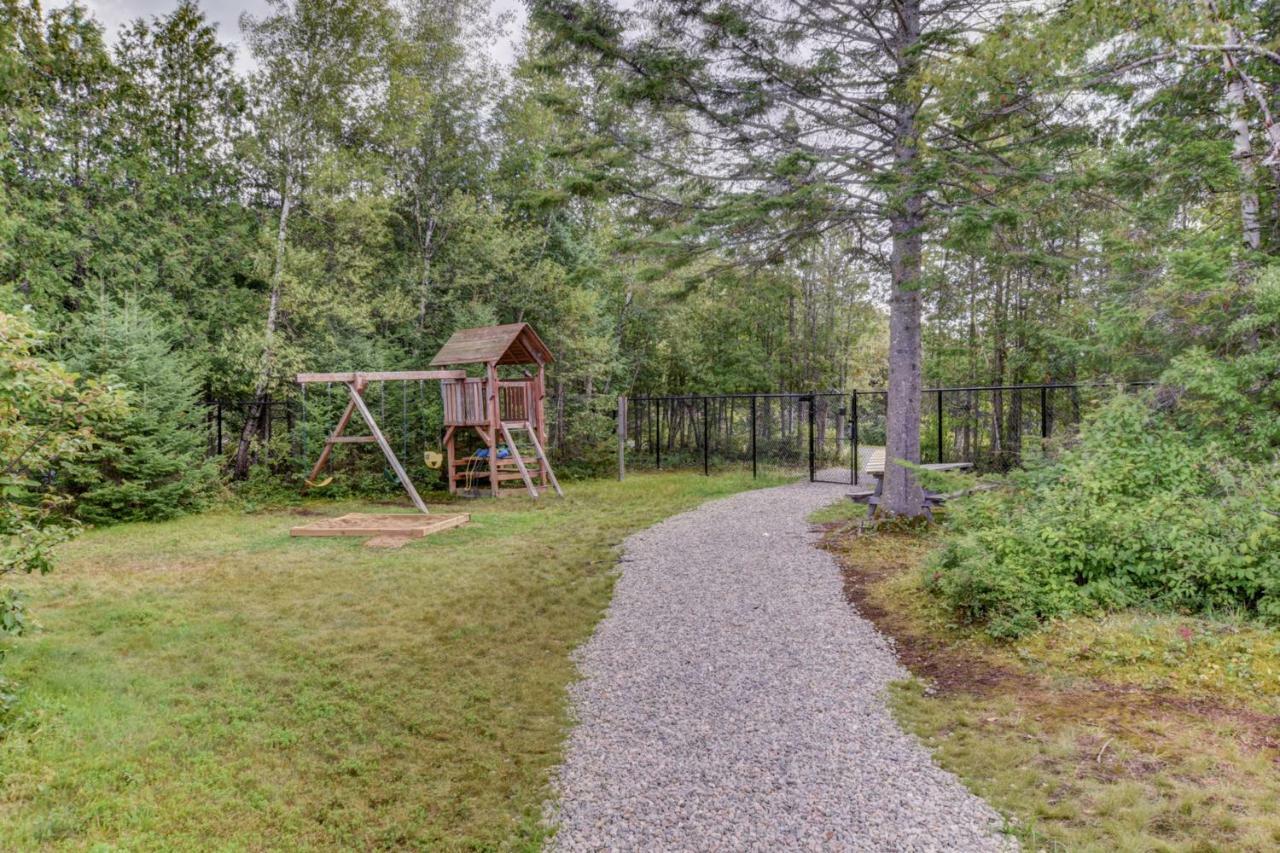 Chic Log Chalet With Hot Tub - Mont-Tremblant North Side By Reserver.Ca Lac Superieur Exterior photo